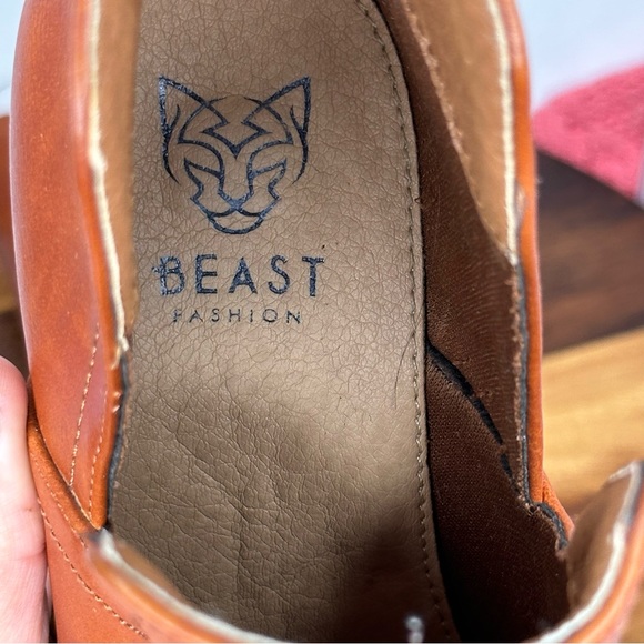 Beast Fashion Slip-On Side Cut Cognac Western Booties Size 6.5 - Picture 11 of 12